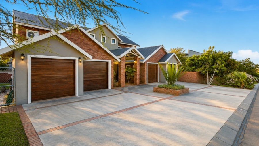 4 Bedroom Property for Sale in Seasons Lifestyle Estate North West
